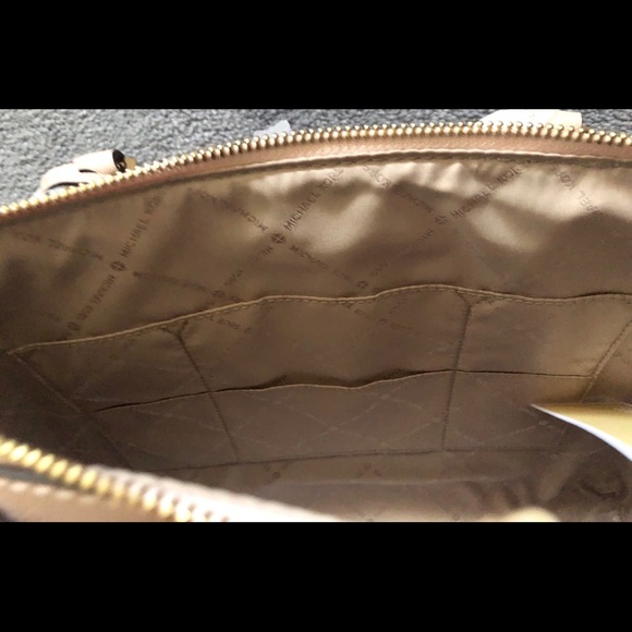 Michael Kors Ciara Large Satchel Dark Khaki - Picture 7 of 8